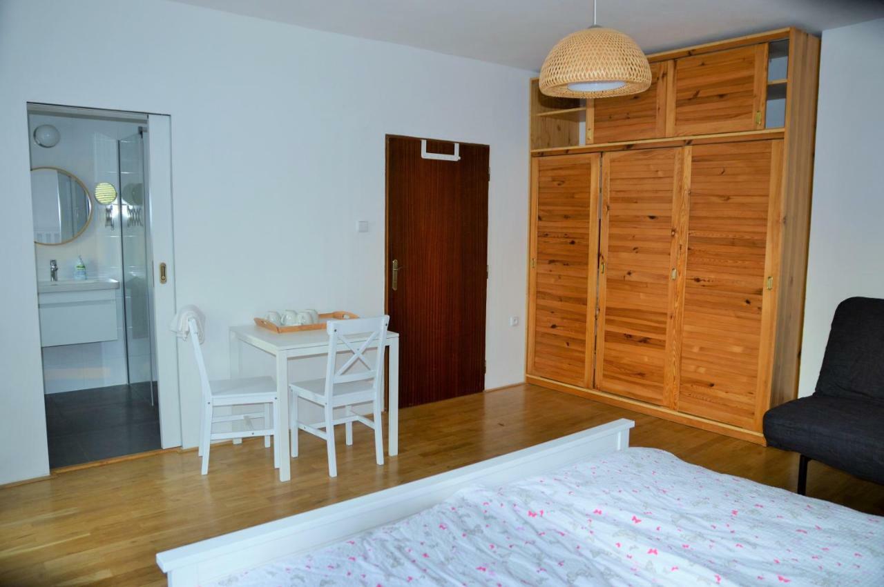Holiday home Ubytovani V Klanovicich - Forest Garden